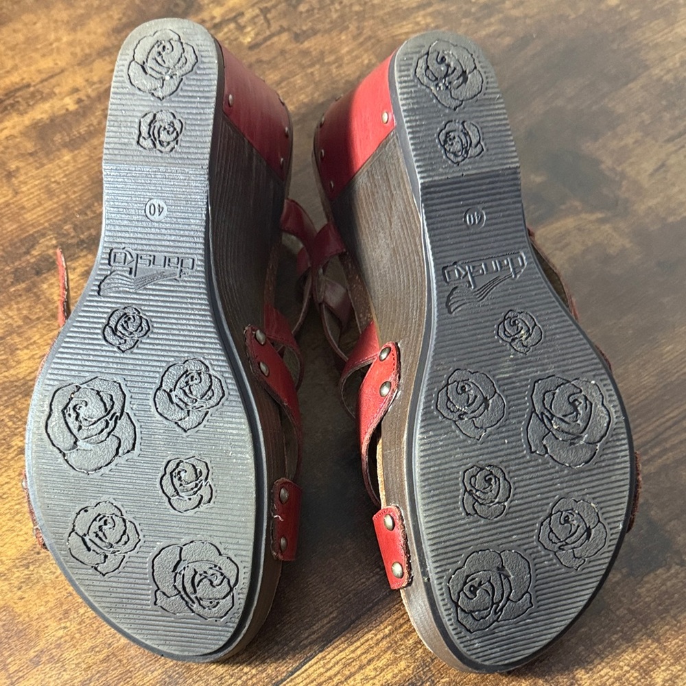 Dansko Frida Red Leather Wedge Multi-Strap Women's Sandals - Picture 8 of 9